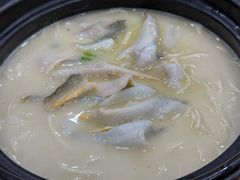 黄鱼煨面-阿娘面馆