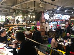 大堂-钢管厂歆瑞源油卤串串香(春熙路太古里店)