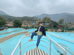 -十万大山布透温泉