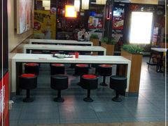 大堂-永和大王·现磨豆浆·卤肉饭(九亭SH085店)