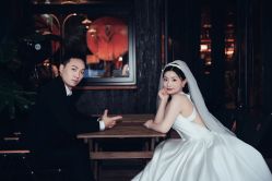 -黑马婚纱摄影