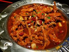 鸡翅煲-胖哥俩肉蟹煲(悦荟广场店)