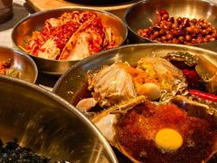 -草家酱蟹炭火烤肉店(珲春南路一店)