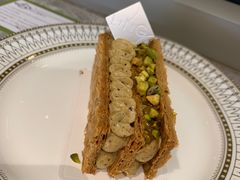 开心果拿破仑-LING 法式甜品(茂名北路店)