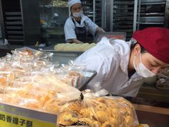 -鲍师傅糕点(江苏路店)
