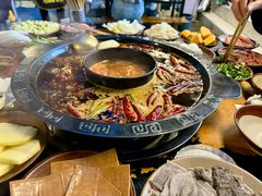 -黄潇洒老火锅(九眼桥宏济巷店)