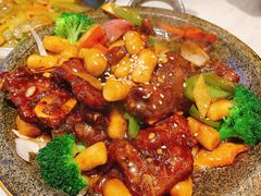 石板牛仔骨-小菜园新徽菜(南京秦淮龙蟠汇店)