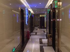 -唱吧麦颂KTV(黄兴步行街店)