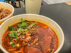 -薛记襄阳香辣牛肉面(平安路店)