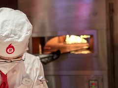 -城市大道红炉披萨烘焙坊