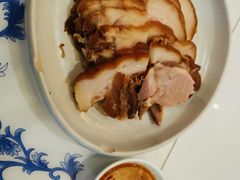 老汤酱肘子-东方饺子王(新奥购物中心店)