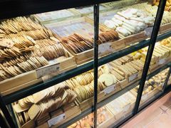 -宏发红西饼屋(天津路店)