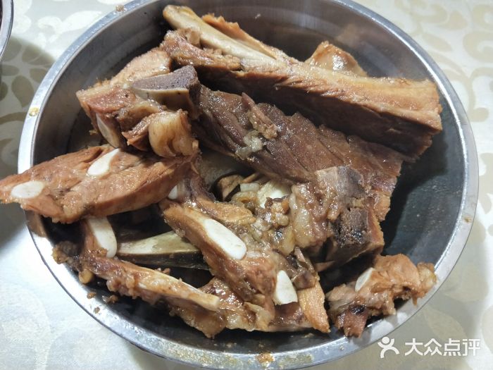 汝阳县蔡店来自卤肉店排骨图片