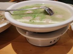 -严记小天府酸菜鱼(西四路店)