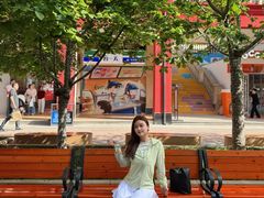 -王府井奥莱临潼小镇(临潼店)