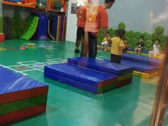 -趣动熊运动发展中心(乐坊校区)