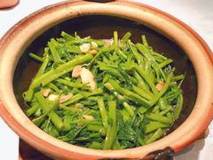 -五稻厨房粤西菜(新闻店)