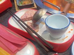 -醉董牛川派鲜肉自选火锅(烟台店)