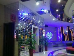 -K歌之王量贩式KTV(洪楼店)