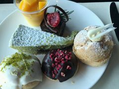 -澳门旅游塔360°旋转餐厅(南湾湖广场店)