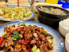 -许家黄土高坡砂锅总店