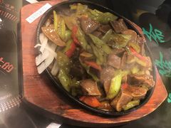-穆隆斋清真大饭店(串窑街店)