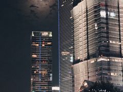-陆家嘴空中步行连廊