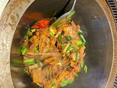 -山河屯铁锅炖·非遗东北菜(南山店)