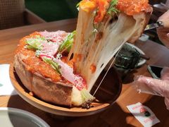 -Dragon Pizza•圆脸龙披萨·牛排餐厅