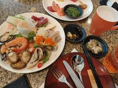 -怡咖啡海鲜自助餐厅(浦东香格里拉店)