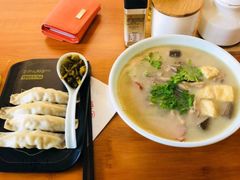 -朱记小郑酥烧饼(建康路店)