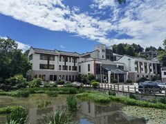 -九华山聚龙大酒店