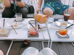 -UNI UNI(环亚凯瑟琳店)