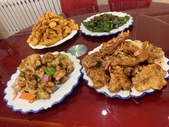 -粘豆包柴火铁锅炖