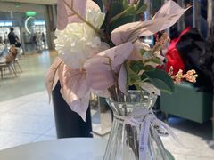 -奈雪的茶(亨特国际广场店)