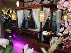 -韵秋荷(宝山龙湖天街店)
