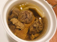 原盅牛肉汤-鼎泰丰(德基广场店)