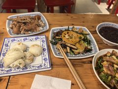 -小凡家的卤肉铺