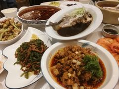 -紫东阁酒楼·中餐厅(东方广场假日酒店)