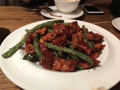 -阿里家·新疆烤肉酒場 by MIG