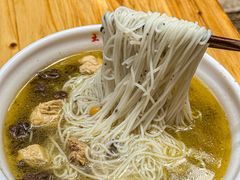 -文山荷鲜居(翠湖店)