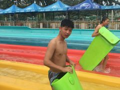 -欢乐水魔方水世界