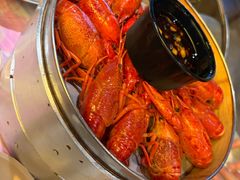 -巴厘龙虾·榜首油焖大虾(音乐学院·沿江酒馆店)