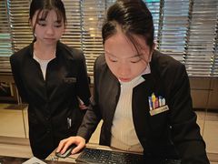 -尊爵天际大饭店 (近台茂)