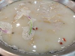 -老来福·非遗酸汤兔(凯旋路店)
