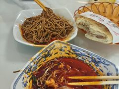 -晓峰手工擀面皮(新民街总店)