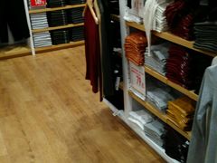 -优衣库(广州恒宝广场店)