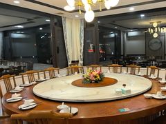 -品鲜村农家菜·阳澄湖大闸蟹(总店)