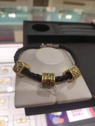 -周生生Chow Sang Sang(东方店)