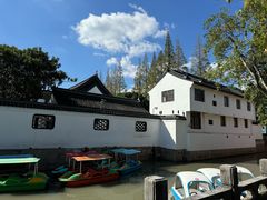 -汇龙潭